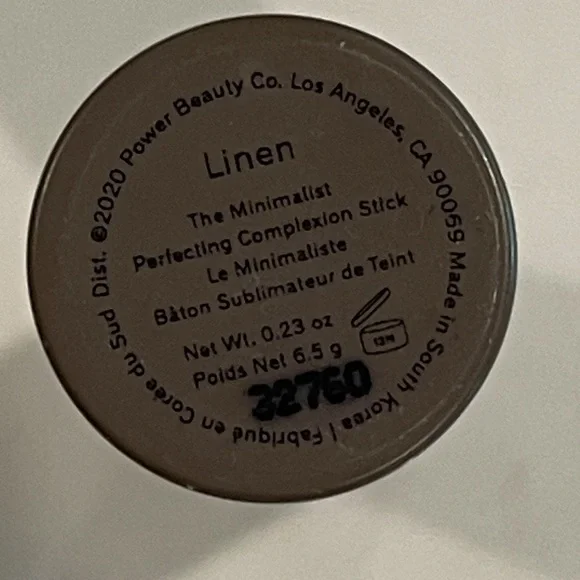 Merit “The Minimalist” Perfecting Complexion Stick in Linen - Picture 8 of 8